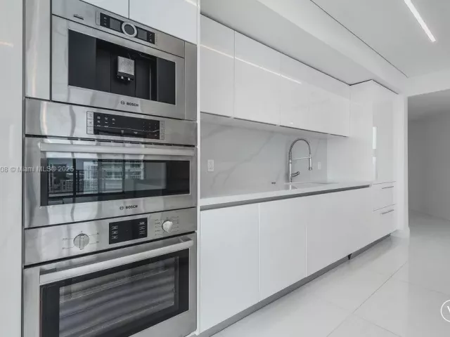 Продажа квартиры #4-1808 - фото 6348963