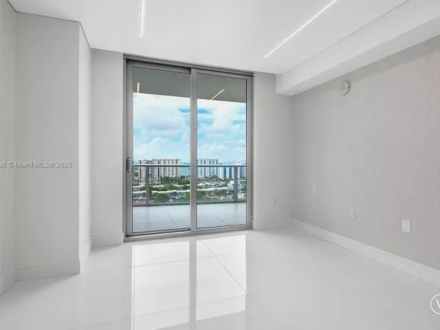 Продажа квартиры #4-1808 - фото 6348951