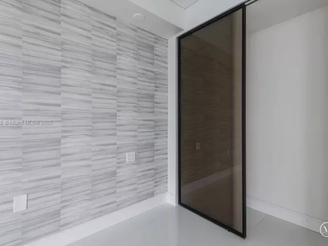 Продажа квартиры #4-1808 - фото 6348955