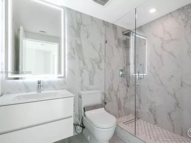 Продажа квартиры #4-1808 - фото 6348957