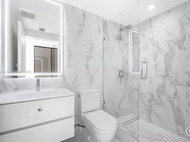 Продажа квартиры #4-1808 - фото 6348949