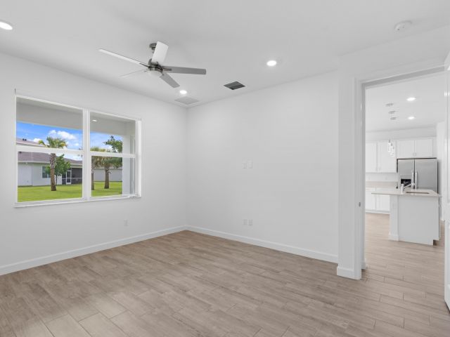 Дом в аренду по адресу 5742 Graceful Way - фото 6734467