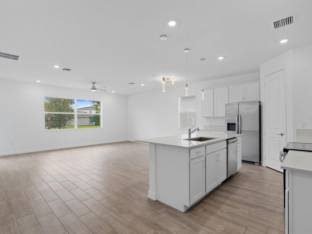 Дом в аренду по адресу 5742 Graceful Way - фото 6734470