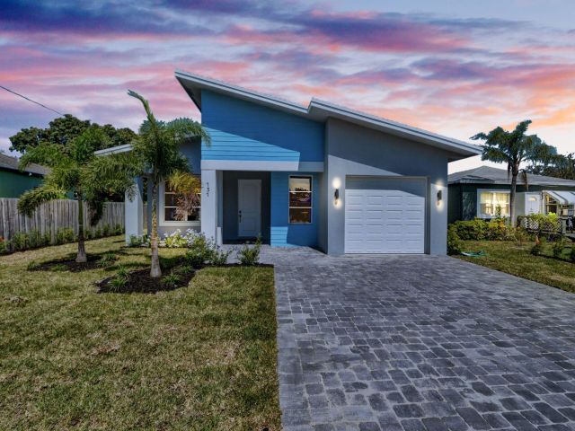 Продажа дома по адресу 715 NW 1st Street - фото 6392259