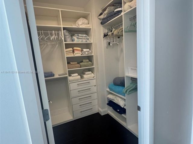 Продажа квартиры #1002 - фото 6327871