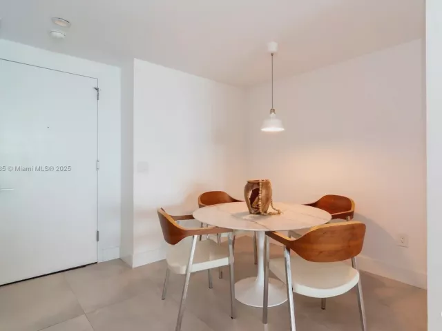 Продажа квартиры #4206 - фото 6327474