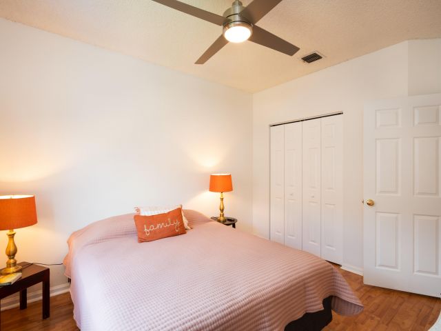 Продажа дома по адресу 370 SW 203rd Avenue - фото 6328490