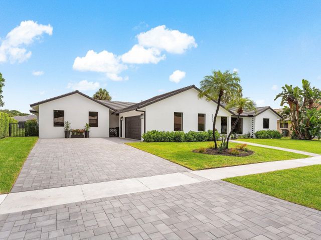 Продажа дома по адресу 6901 Giralda Circle - фото 6363994