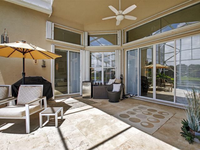 Продажа дома по адресу 13486 Barcelona Lake Circle - фото 6656962