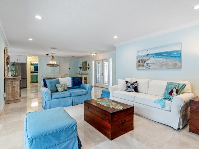 Продажа дома по адресу 808 Appleby Street - фото 6364658