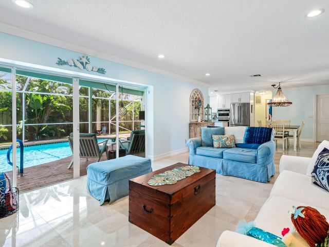 Продажа дома по адресу 808 Appleby Street - фото 6364659