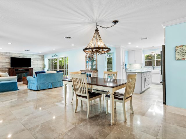 Продажа дома по адресу 808 Appleby Street - фото 6364663