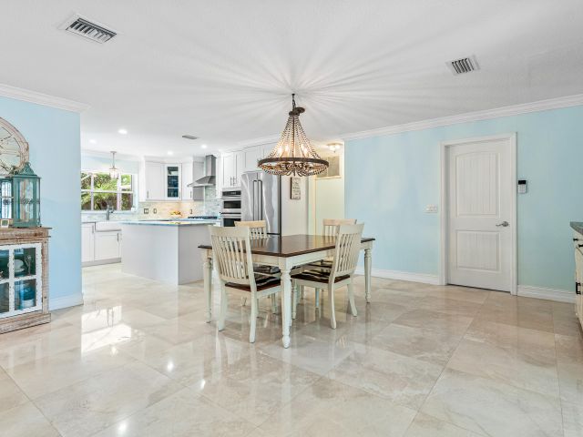 Продажа дома по адресу 808 Appleby Street - фото 6364665