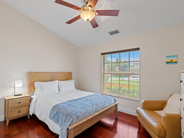 Дом в аренду по адресу 7598 Fairway Trail - фото 6365197