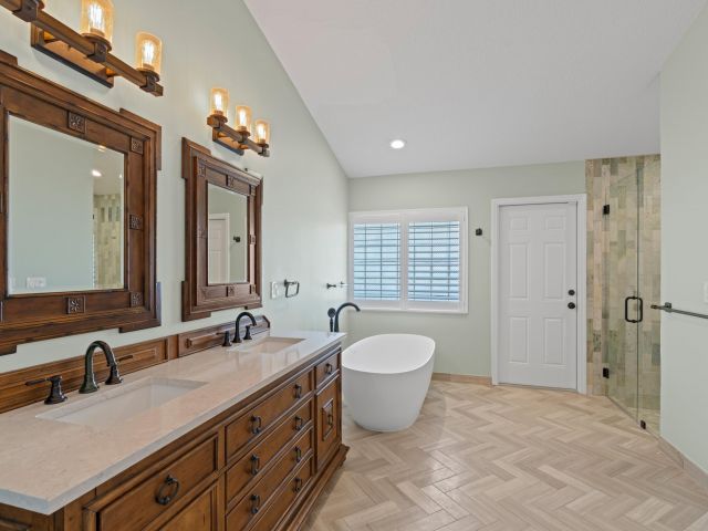 Дом в аренду по адресу 7598 Fairway Trail - фото 6365200