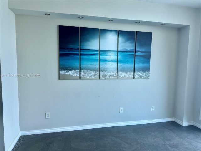 Продажа квартиры #2311 - фото 6335706