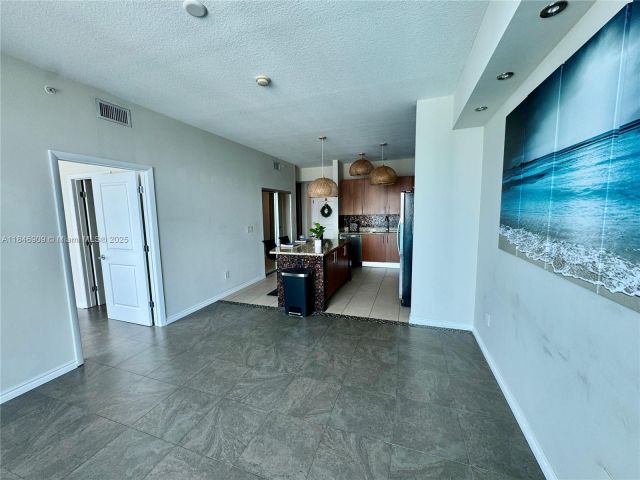 Продажа квартиры #2311 - фото 6335710