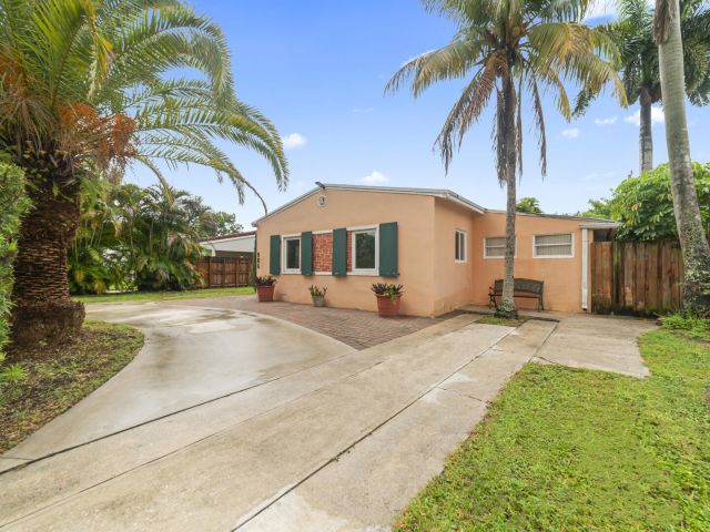 Продажа дома по адресу 906 NE 5th Street - фото 6345858