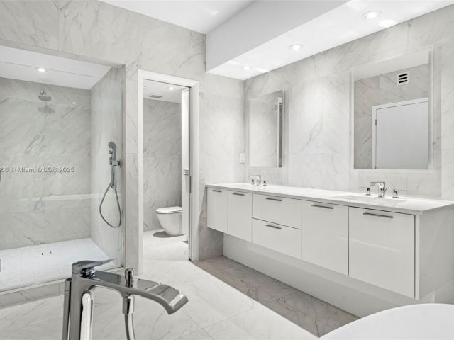 Продажа квартиры #1508 - фото 6336378