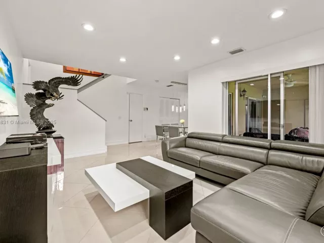 Продажа дома по адресу 6603 Via Regina 50 - фото 6334368