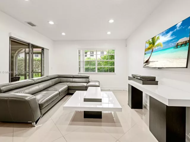 Продажа дома по адресу 6603 Via Regina 50 - фото 6334369