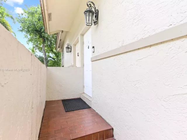 Продажа дома по адресу 6603 Via Regina 50 - фото 6334371