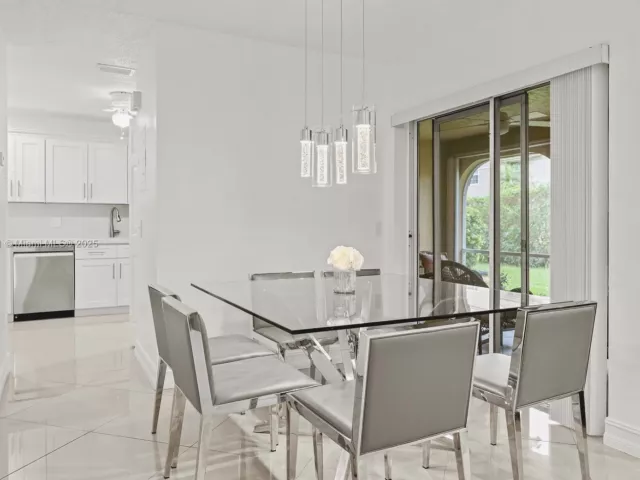 Продажа дома по адресу 6603 Via Regina 50 - фото 6334364