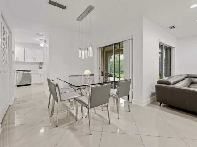 Продажа дома по адресу 6603 Via Regina 50 - фото 6334365