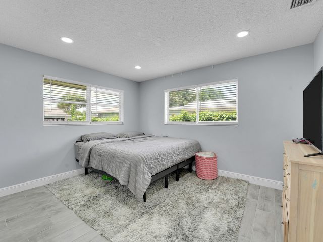 Продажа дома по адресу 4873 Pine Knott Lane - фото 6374289