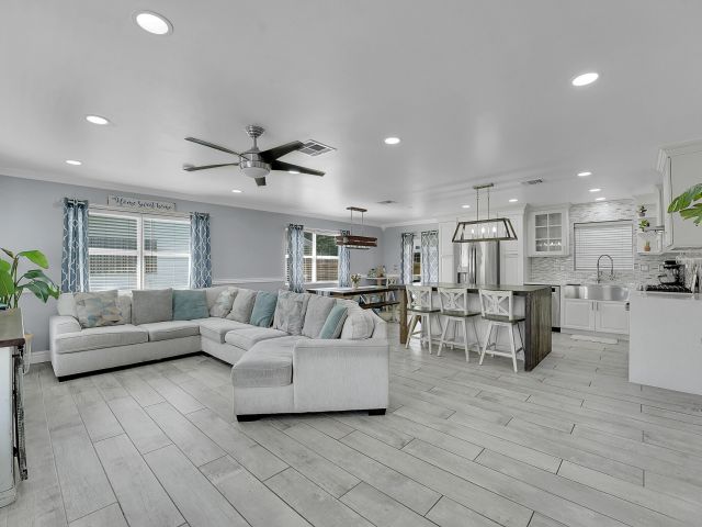 Продажа дома по адресу 4873 Pine Knott Lane - фото 6374291