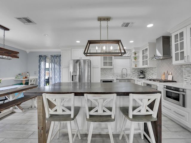 Продажа дома по адресу 4873 Pine Knott Lane - фото 6374302