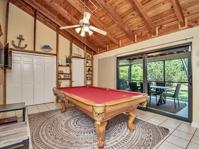 Продажа дома по адресу 6711 NW 26th Avenue - фото 6346512