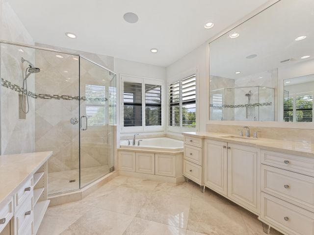 Продажа дома по адресу 16865 Pierre Circle - фото 6363165