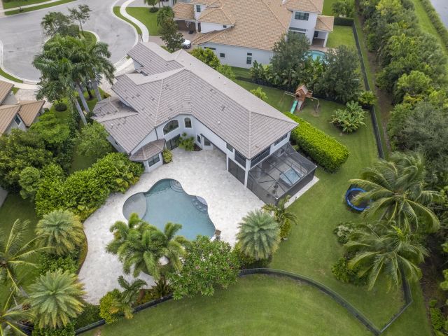 Продажа дома по адресу 16865 Pierre Circle - фото 6363181