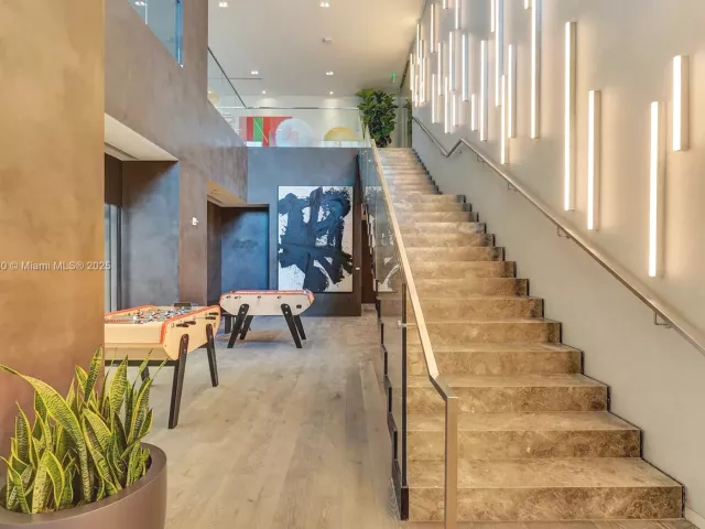 Продажа квартиры #3508 - фото 6336940