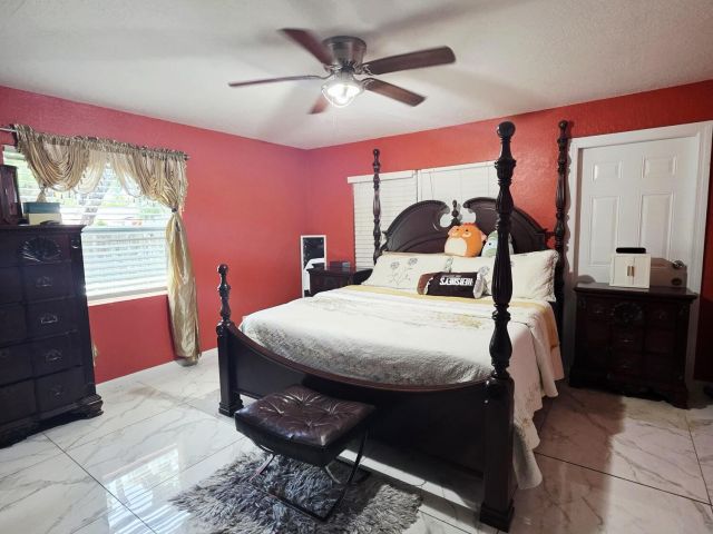 Продажа дома по адресу 727 Glenridge Drive - фото 6336792