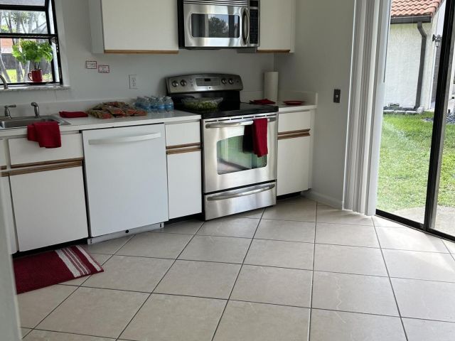 Продажа дома по адресу 45 Columbia Court - фото 6884295