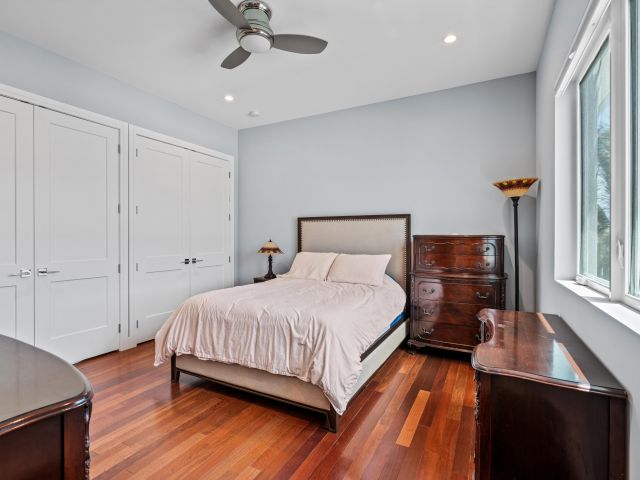 Продажа дома по адресу 807 Dover Street - фото 6400194