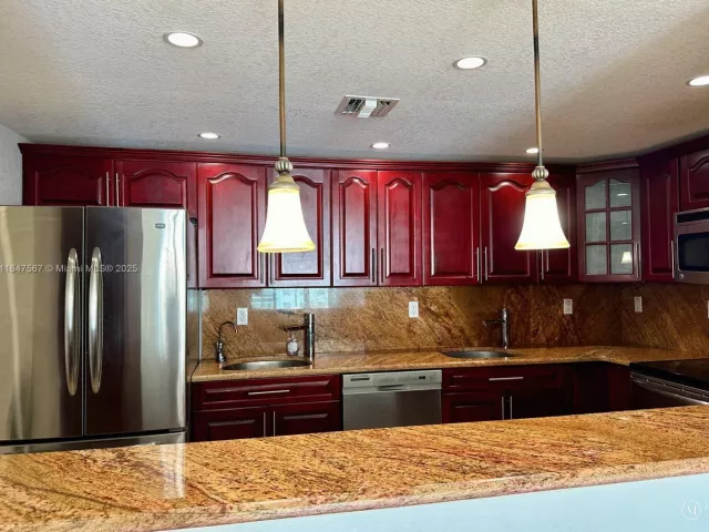 Продажа квартиры #802 - фото 6338219