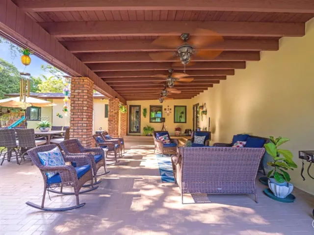 Продажа дома по адресу 18200 SW 296th St - фото 6338093