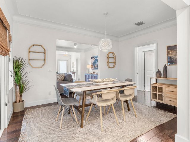 Дом в аренду по адресу 414 NE 7th Avenue - фото 6363094