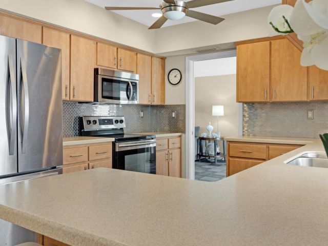 Продажа дома по адресу 4821 NE 29 Avenue - фото 6349659