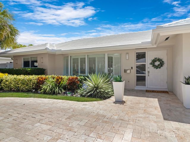 Продажа дома по адресу 4821 NE 29 Avenue - фото 6349667