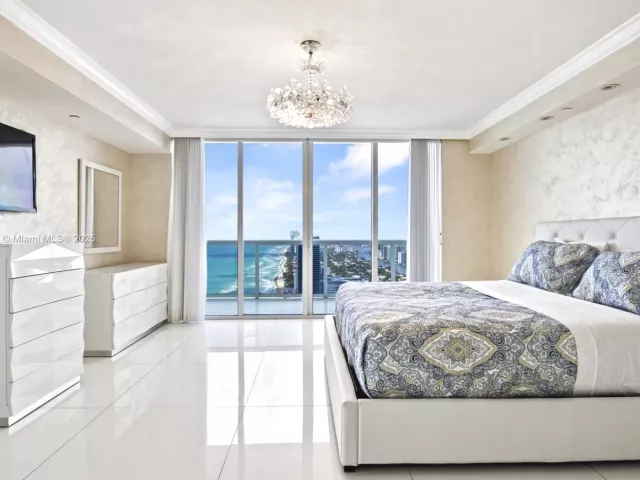 Квартира в аренду номерPH-5102 - фото 6639195