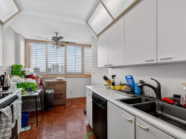 Продажа квартиры #1406/1405 - фото 6346997