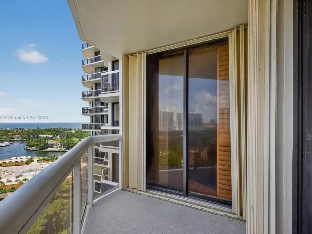 Продажа квартиры #1406/1405 - фото 6347002