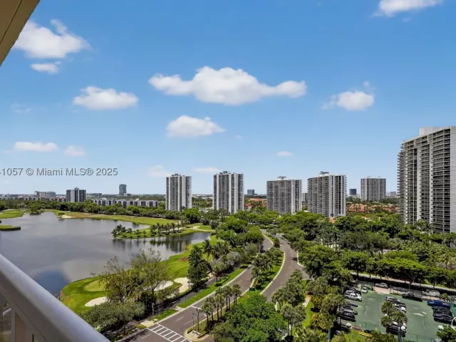 Продажа квартиры #1406/1405 - фото 9056717