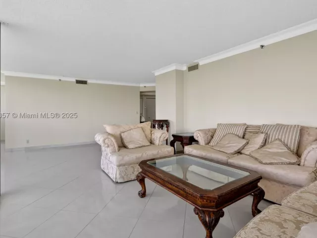 Продажа квартиры #1406/1405 - фото 9056721