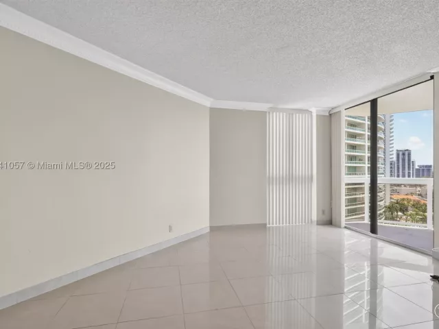 Продажа квартиры #1406/1405 - фото 9056726