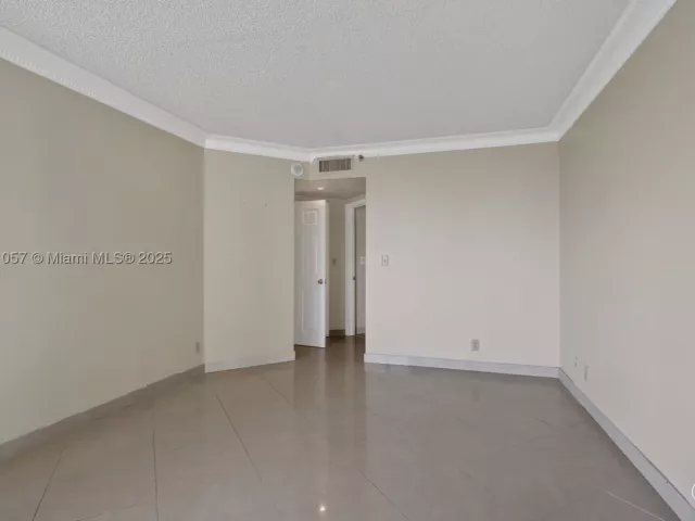 Продажа квартиры #1406/1405 - фото 9056727